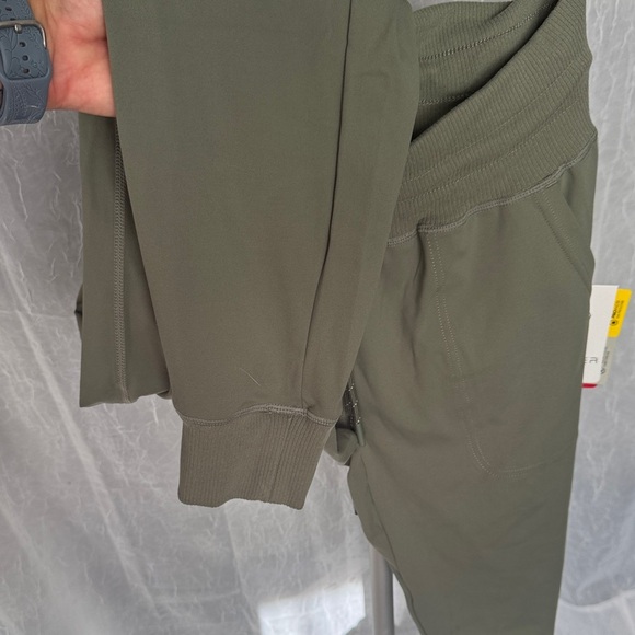 Spyder Olive Green Joggers - Picture 3 of 7